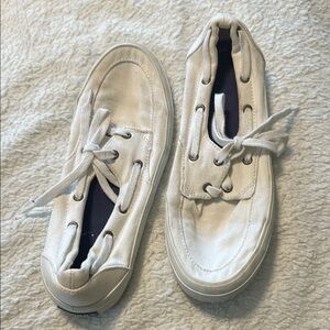 Woman sperrys boat shoes 5/$20